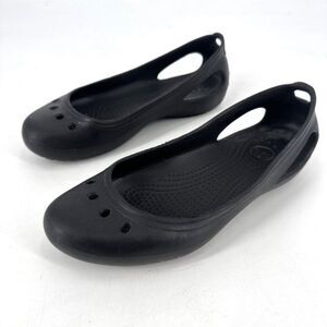 Crocs‎ Women’s Kadee Slip On Ballet Flats Size 7 Shoes Cut Out Vented Black